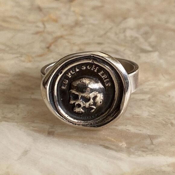 Plum & Posey Skull & Crossbones Talisman Ring Memento Mori 925 Sterling Silver - Picture 1 of 9